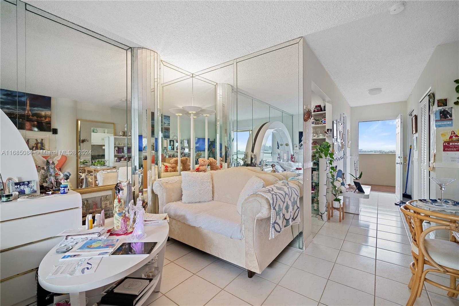 Small Image of 7904 WEST DR #714, North Bay Village Number 12