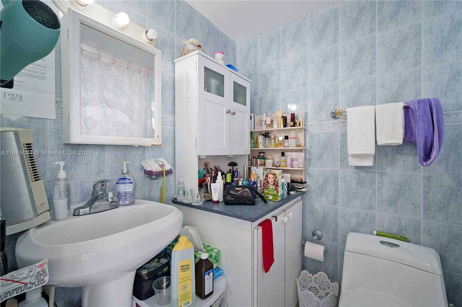 Small Image of 7904 WEST DR #714, North Bay Village Number 21