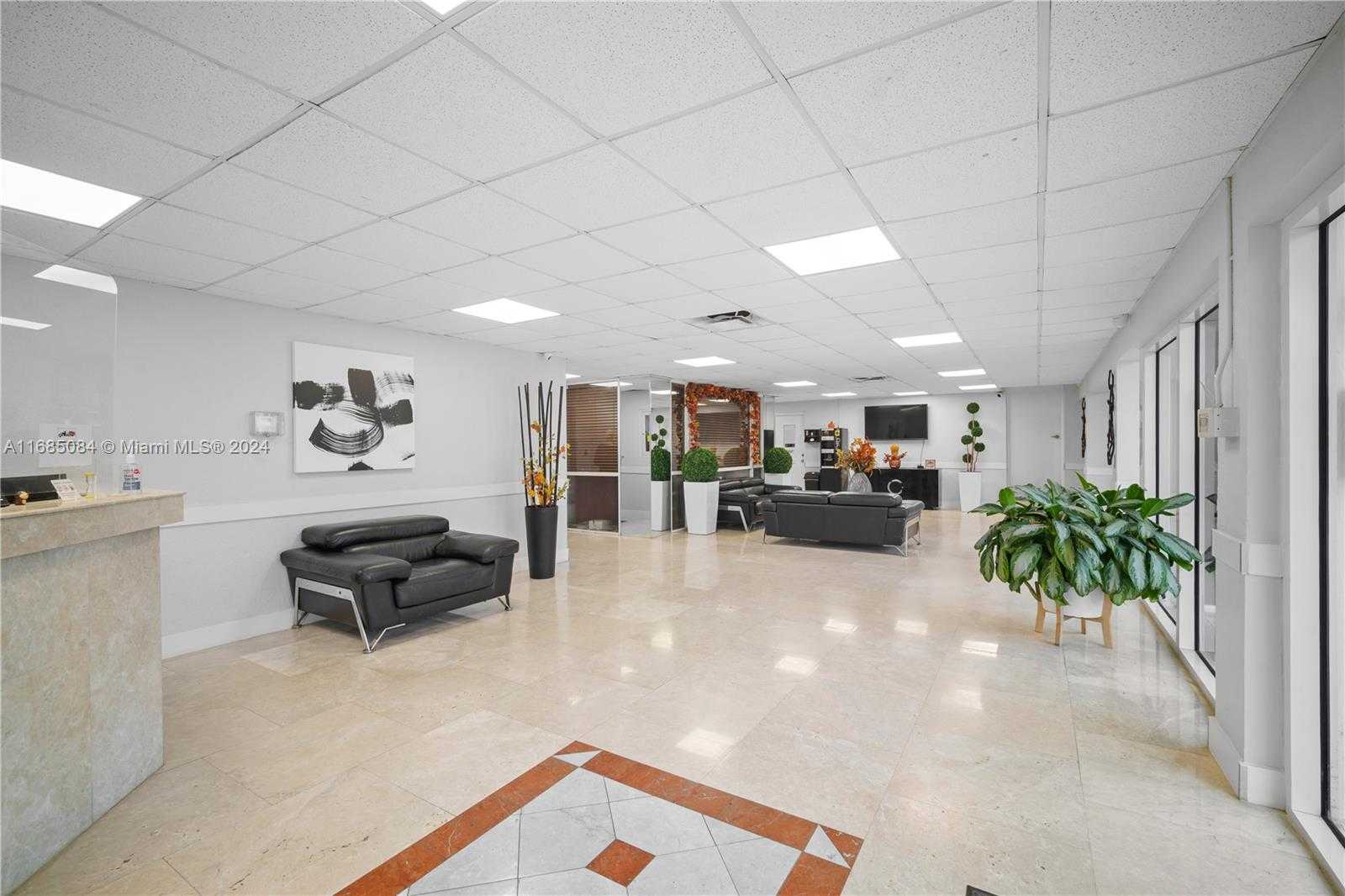 Small Image of 7904 WEST DR #714, North Bay Village Number 5