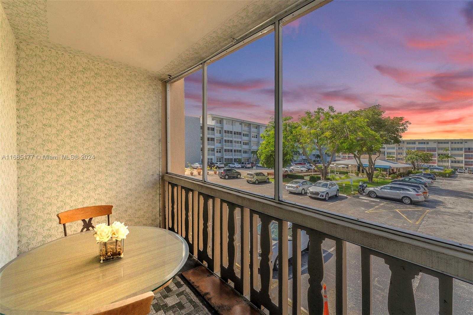 Small Image of 410 SOUTH EAST 2ND ST #220, Hallandale Beach Number 21