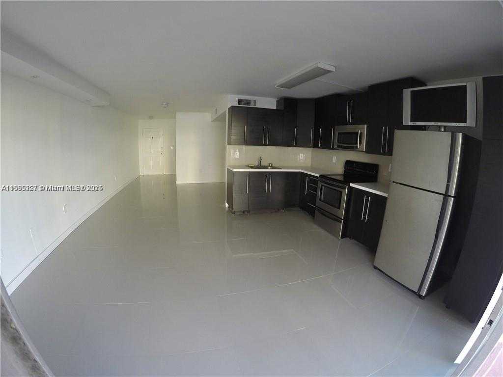 Small Image of 9367 FONTAINEBLEAU BLVD #G120, Miami Number 10