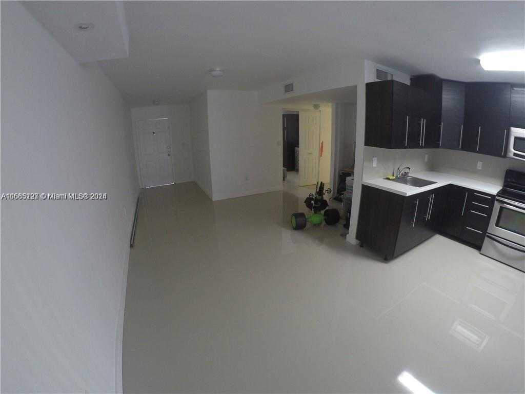 Small Image of 9367 FONTAINEBLEAU BLVD #G120, Miami Number 5