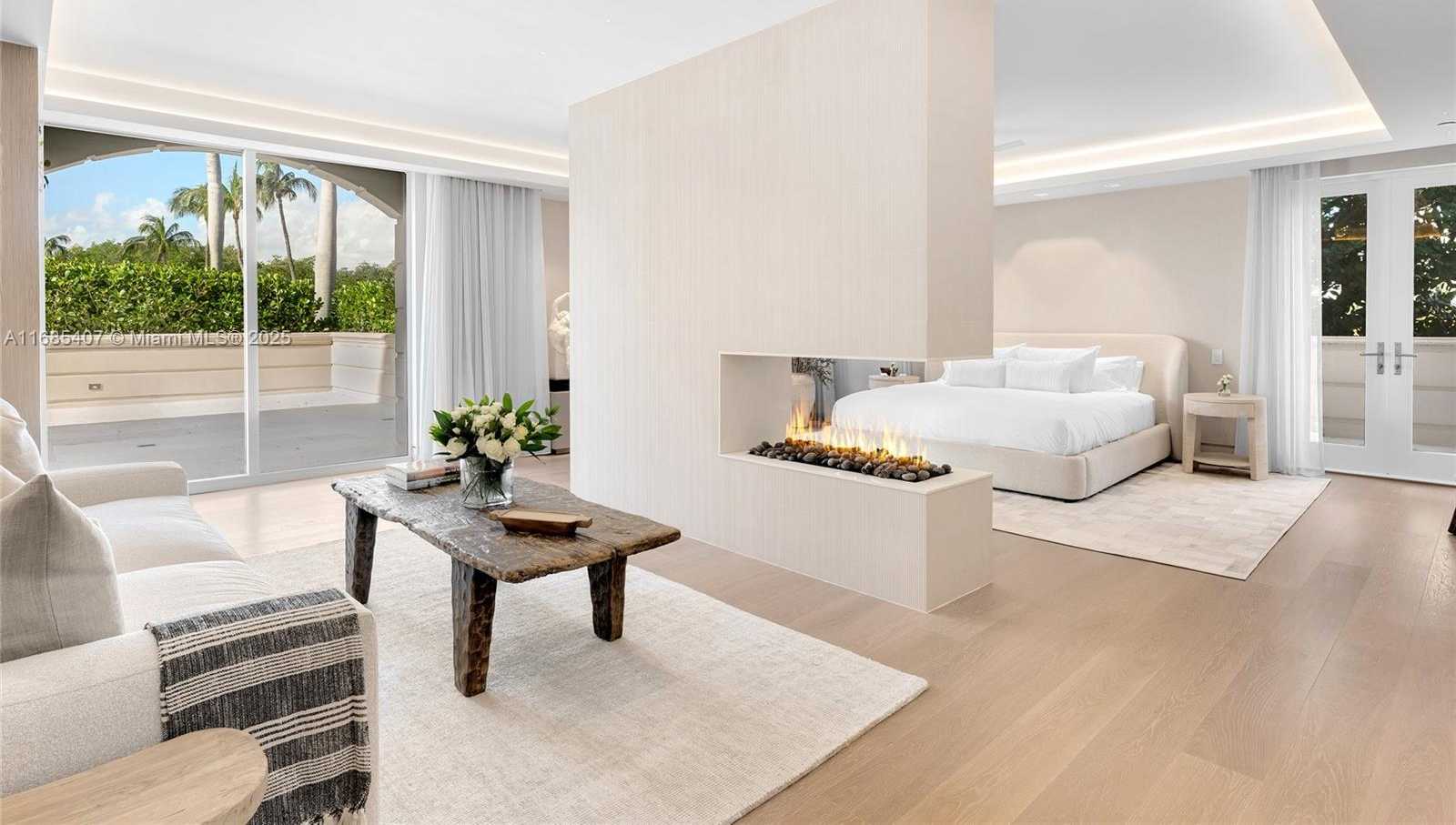 Small Image of 7917 FISHER ISLAND DR #7917, Miami Beach Number 27
