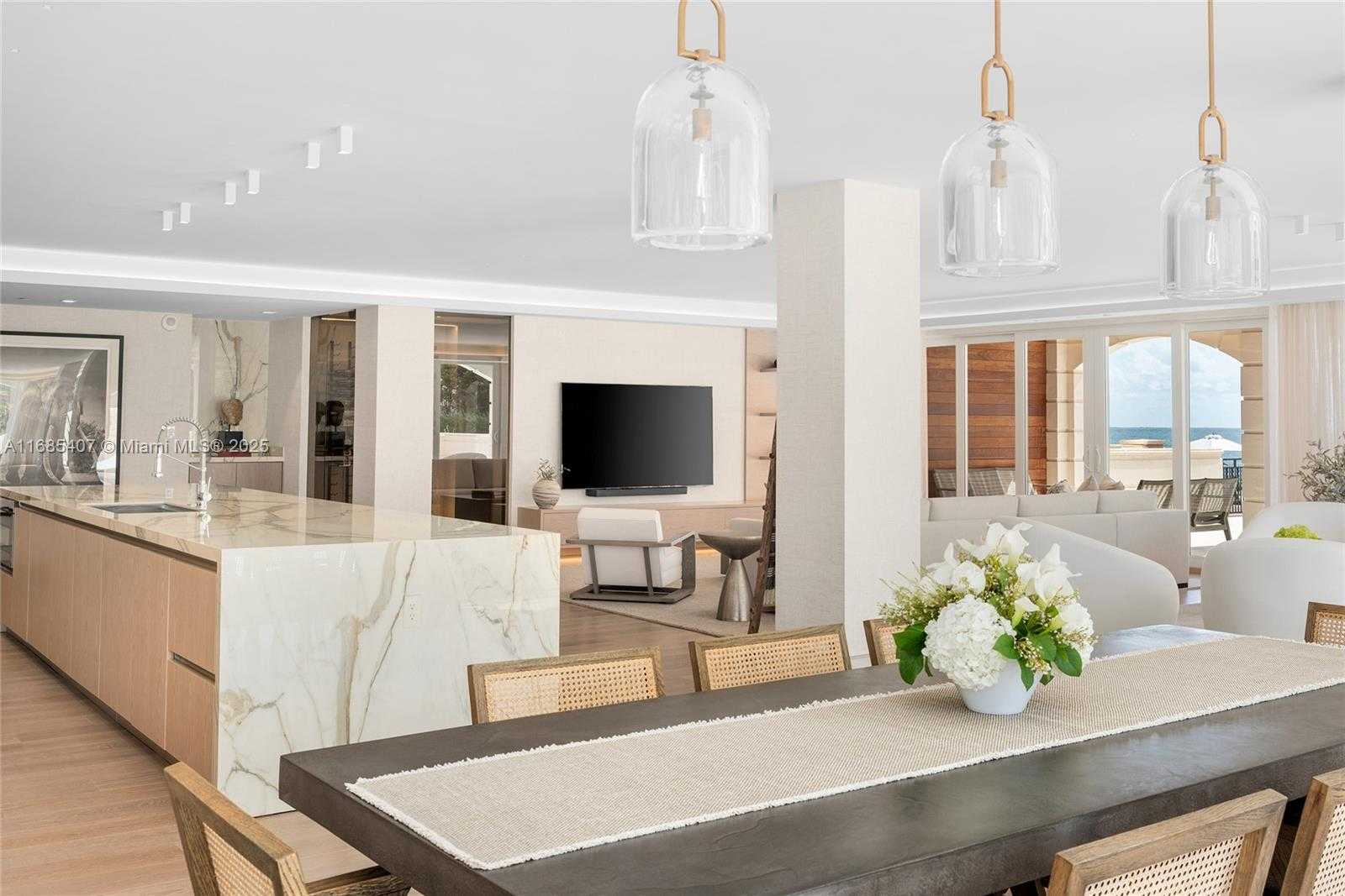 Small Image of 7917 FISHER ISLAND DR #7917, Miami Beach Number 9