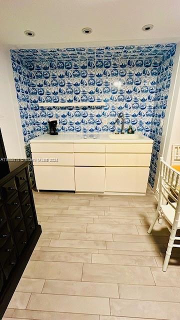 Small Image of 1100 WEST AVE #822, Miami Beach Number 5