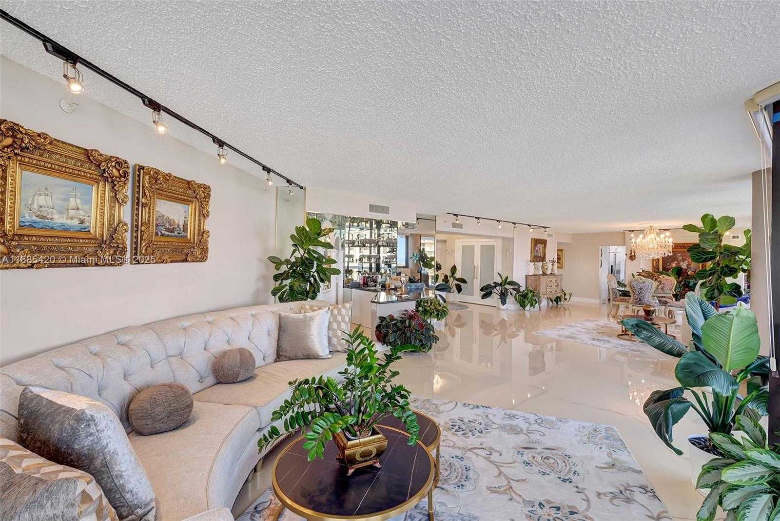 Small Image of 20185 EAST COUNTRY CLUB DR #1101, Aventura Number 13