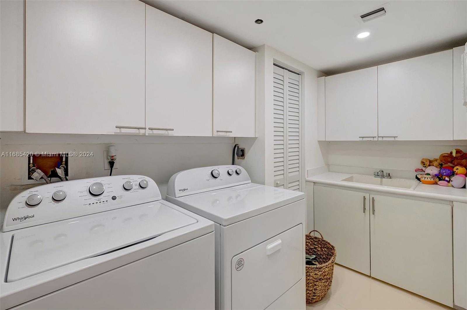 Small Image of 20185 EAST COUNTRY CLUB DR #1101, Aventura Number 62
