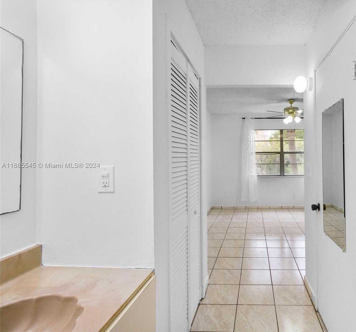 Small Image of 8405 NORTH WEST 8TH ST #310, Miami Number 12