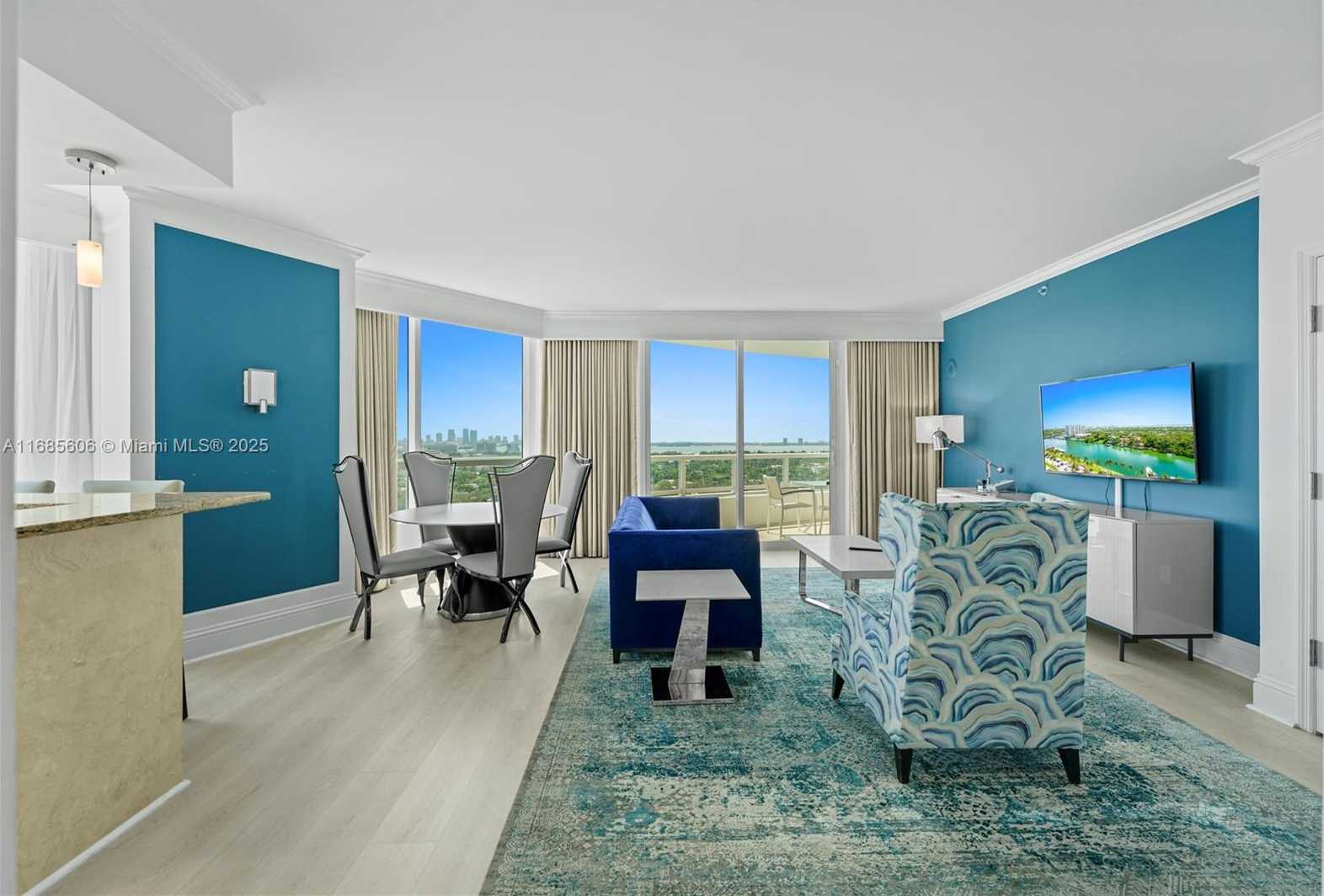 Small Image of 4401 COLLINS AVE #1514/1516, Miami Beach Number 12