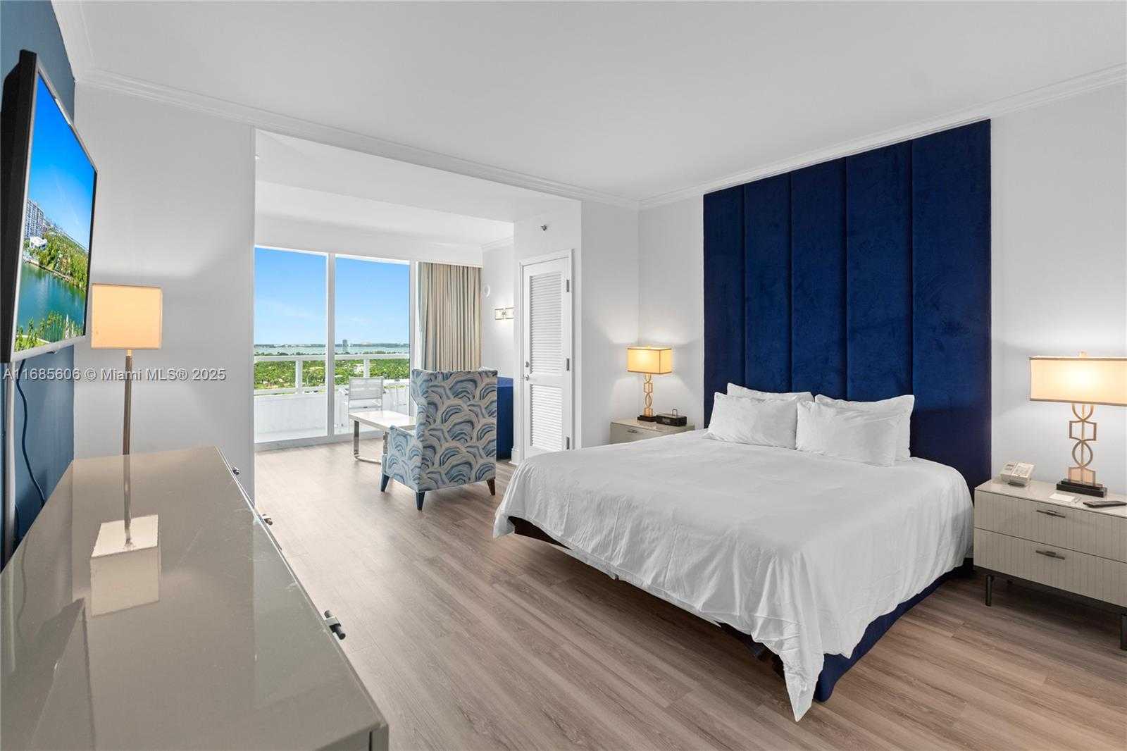 Small Image of 4401 COLLINS AVE #1514/1516, Miami Beach Number 33