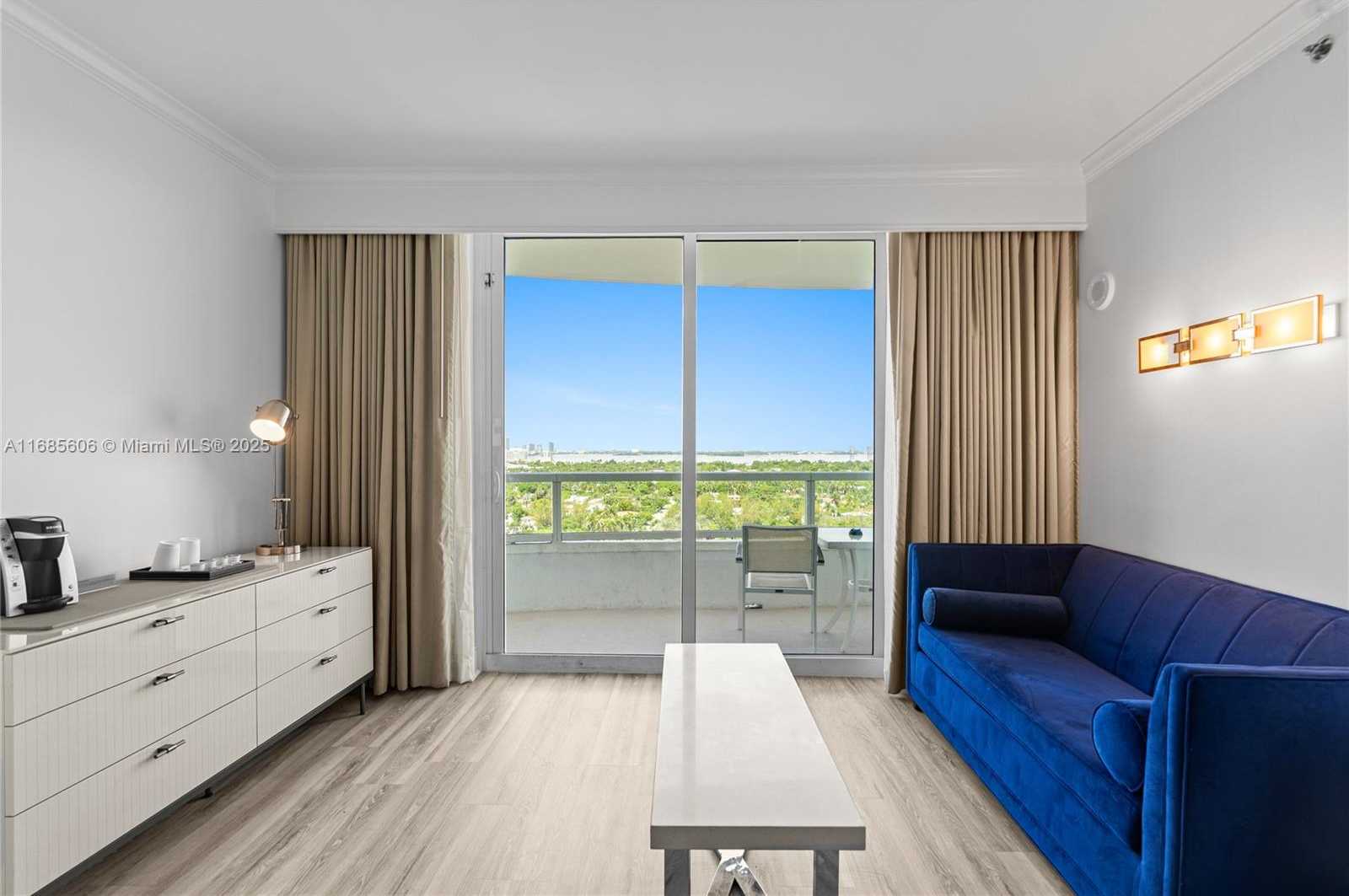 Small Image of 4401 COLLINS AVE #1514/1516, Miami Beach Number 41