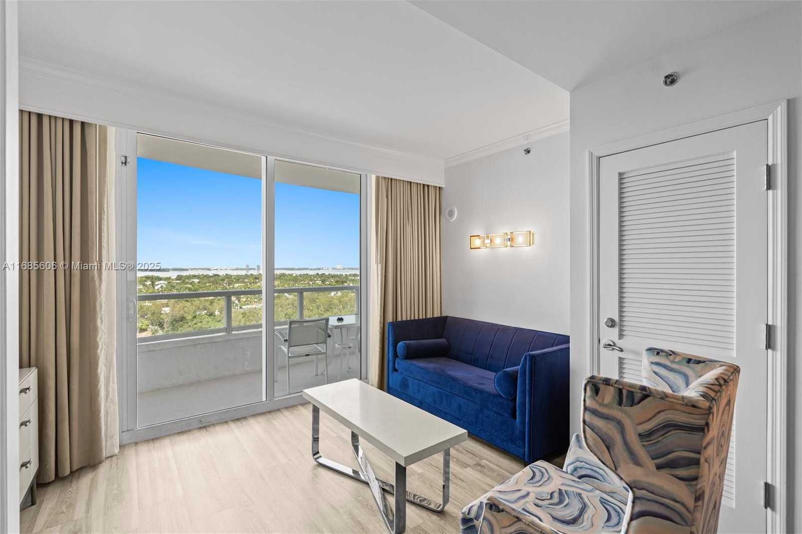 Small Image of 4401 COLLINS AVE #1514/1516, Miami Beach Number 43