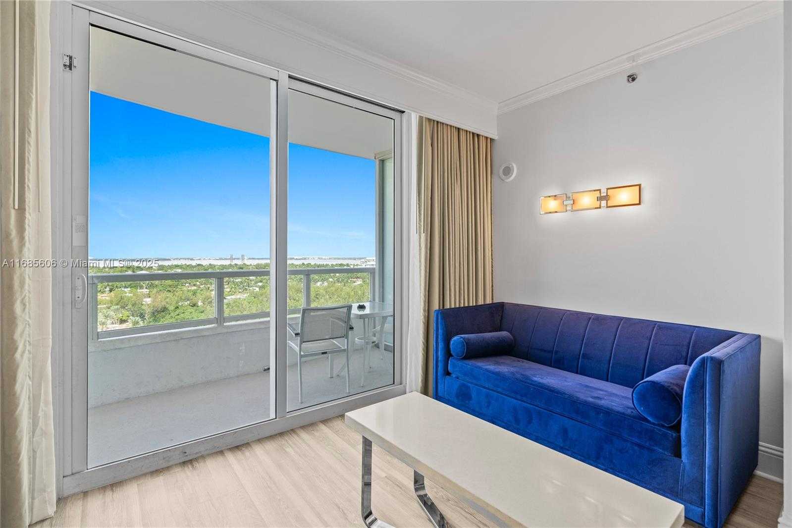 Small Image of 4401 COLLINS AVE #1514/1516, Miami Beach Number 45