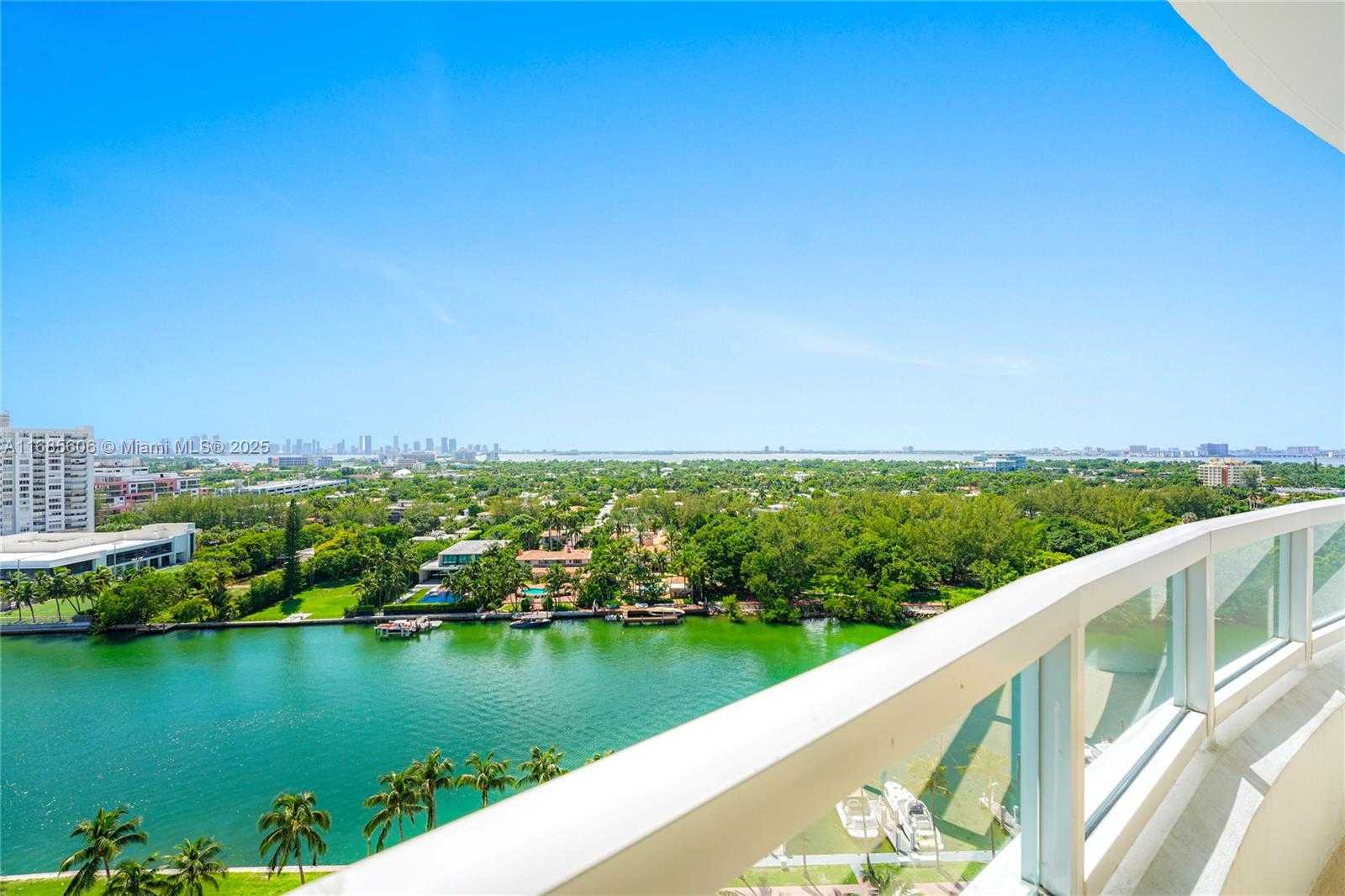 Small Image of 4401 COLLINS AVE #1514/1516, Miami Beach Number 52