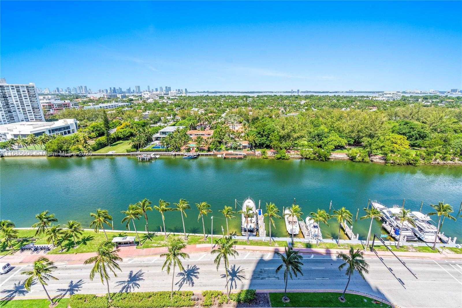 Small Image of 4401 COLLINS AVE #1514/1516, Miami Beach Number 60