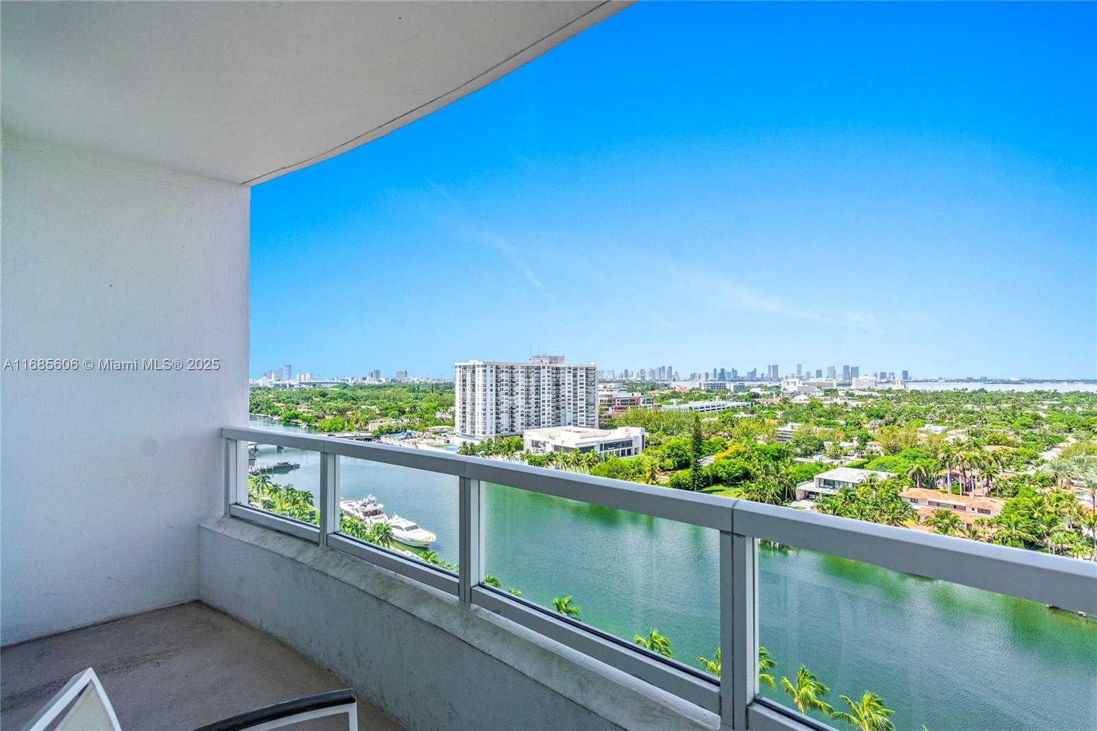 Small Image of 4401 COLLINS AVE #1514/1516, Miami Beach Number 62