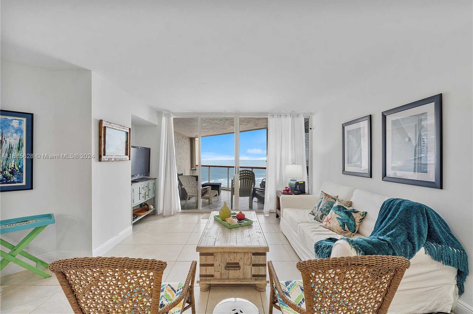 Small Image of 6767 COLLINS AVE #1106, Miami Beach Number 18