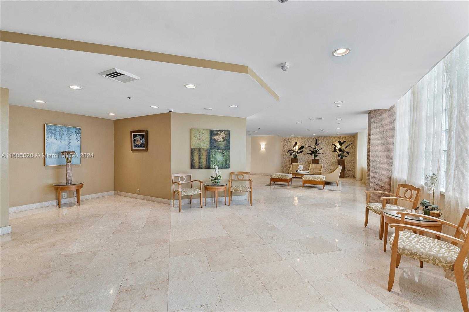 Small Image of 6767 COLLINS AVE #1106, Miami Beach Number 2