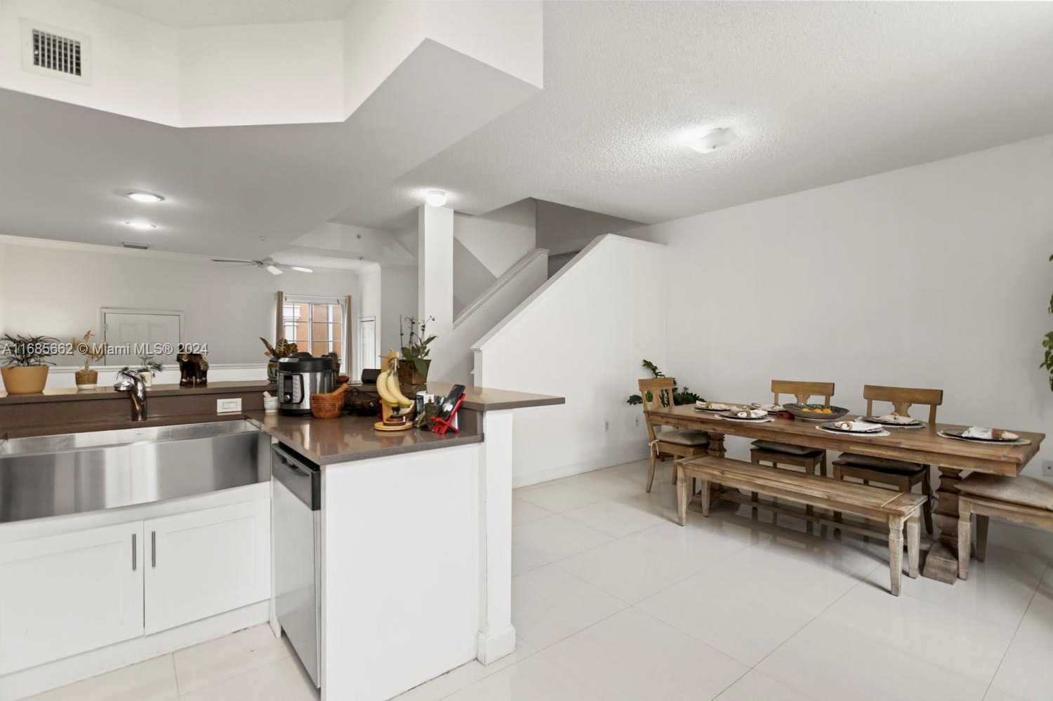 Small Image of 2965 NORTH EAST 185TH ST #1505, Aventura Number 17