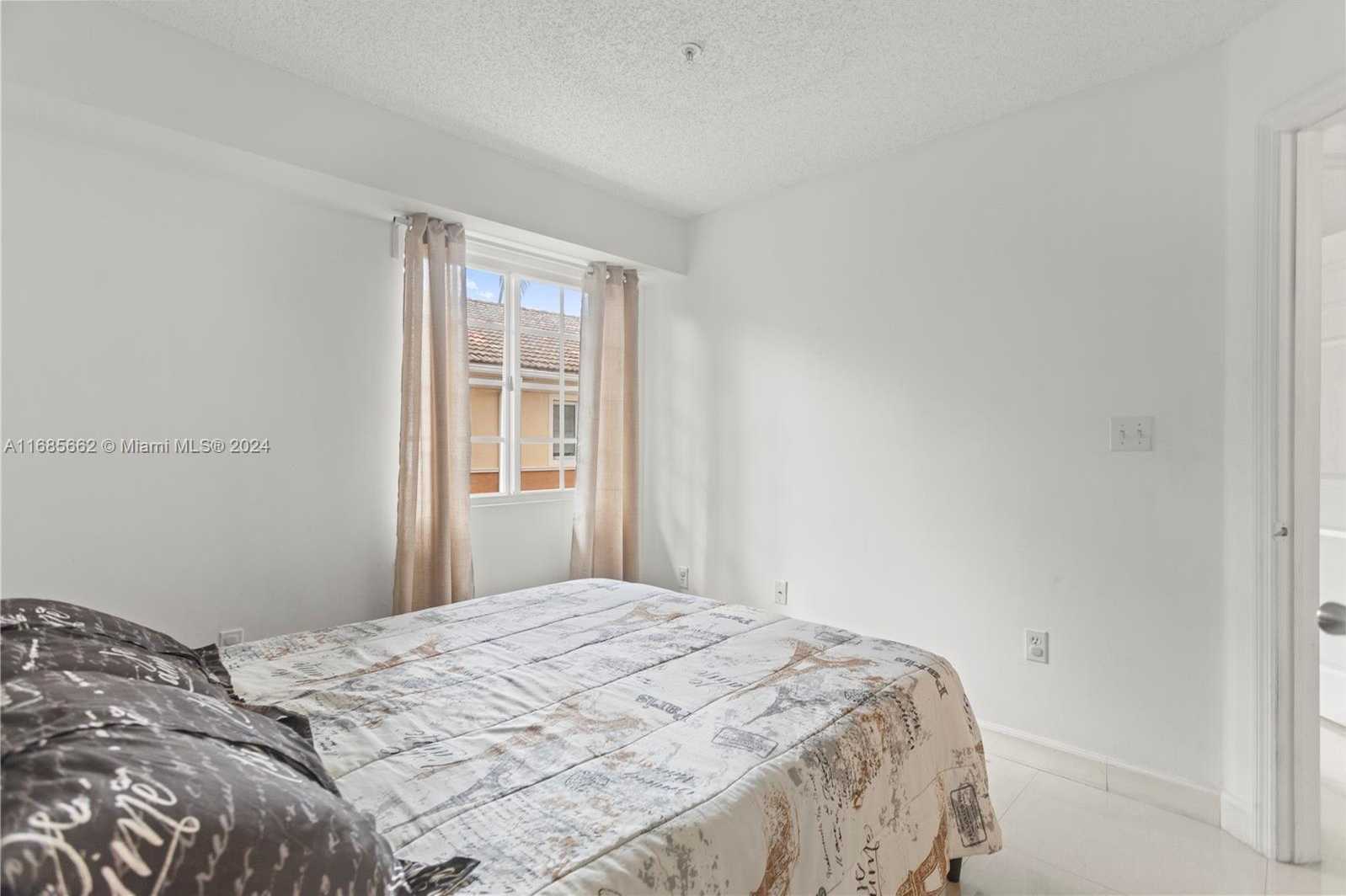 Small Image of 2965 NORTH EAST 185TH ST #1505, Aventura Number 25