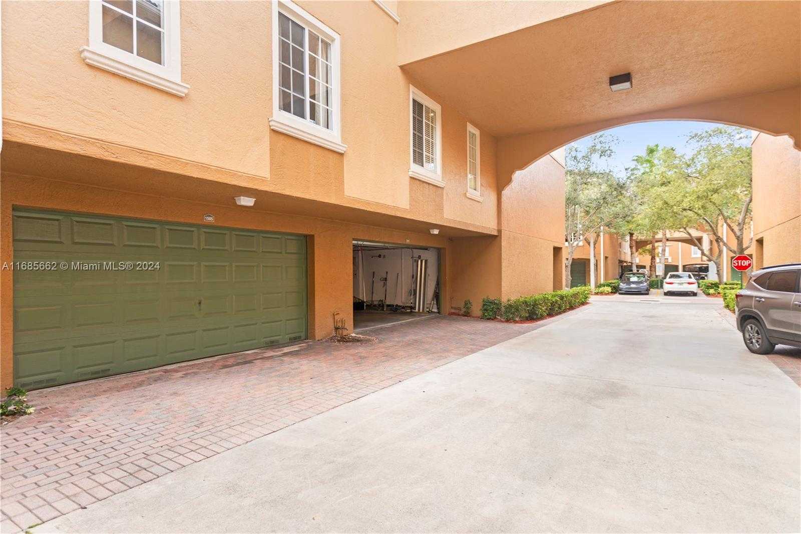 Small Image of 2965 NORTH EAST 185TH ST #1505, Aventura Number 46