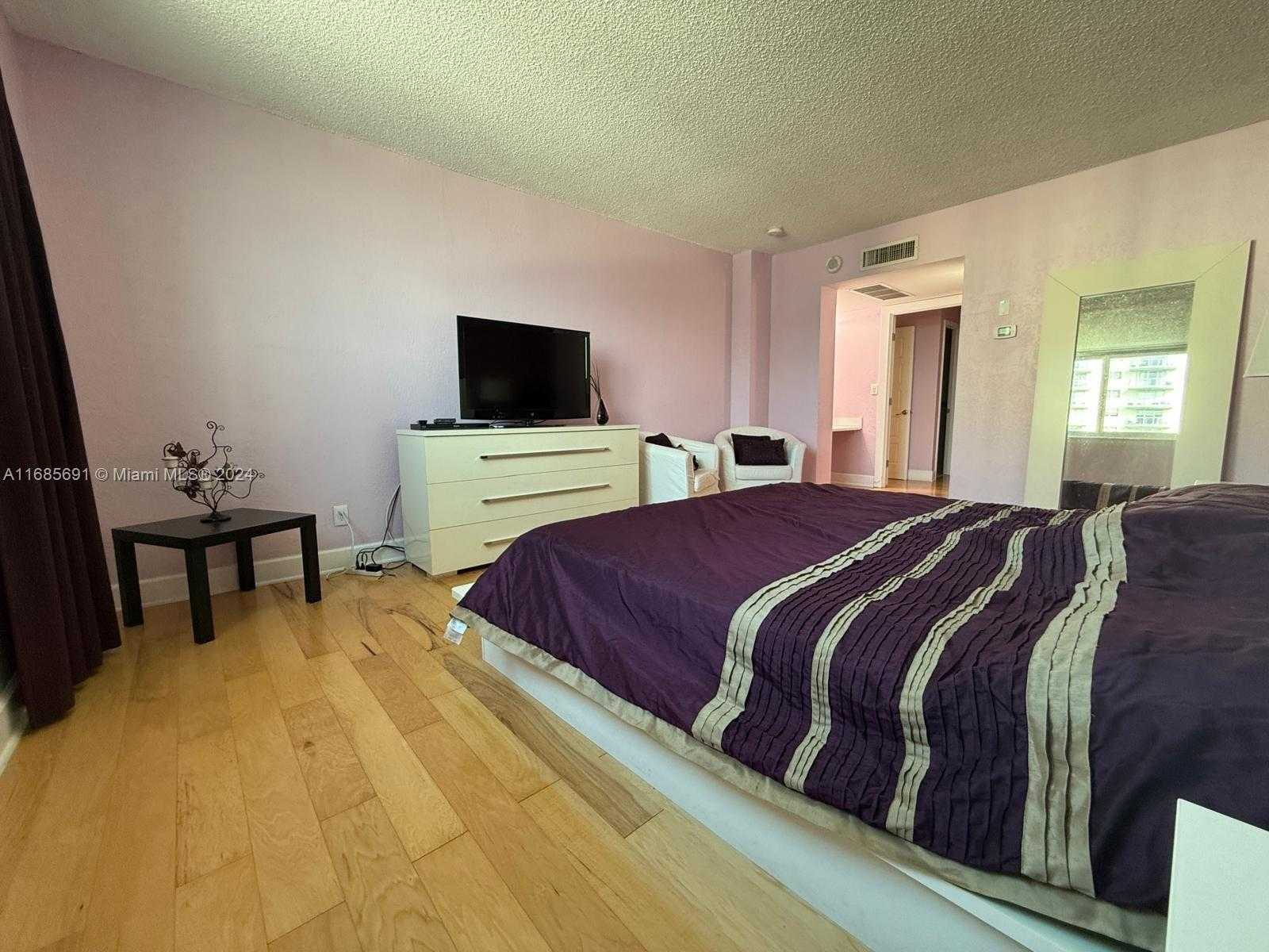 Small Image of 19380 COLLINS AVE #701, Sunny Isles Beach Number 10