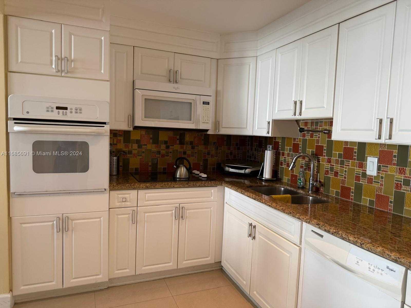 Small Image of 19380 COLLINS AVE #701, Sunny Isles Beach Number 2