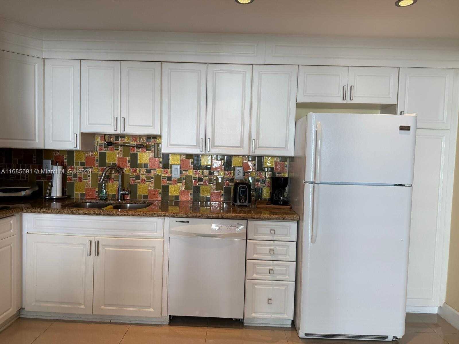 Small Image of 19380 COLLINS AVE #701, Sunny Isles Beach Number 3