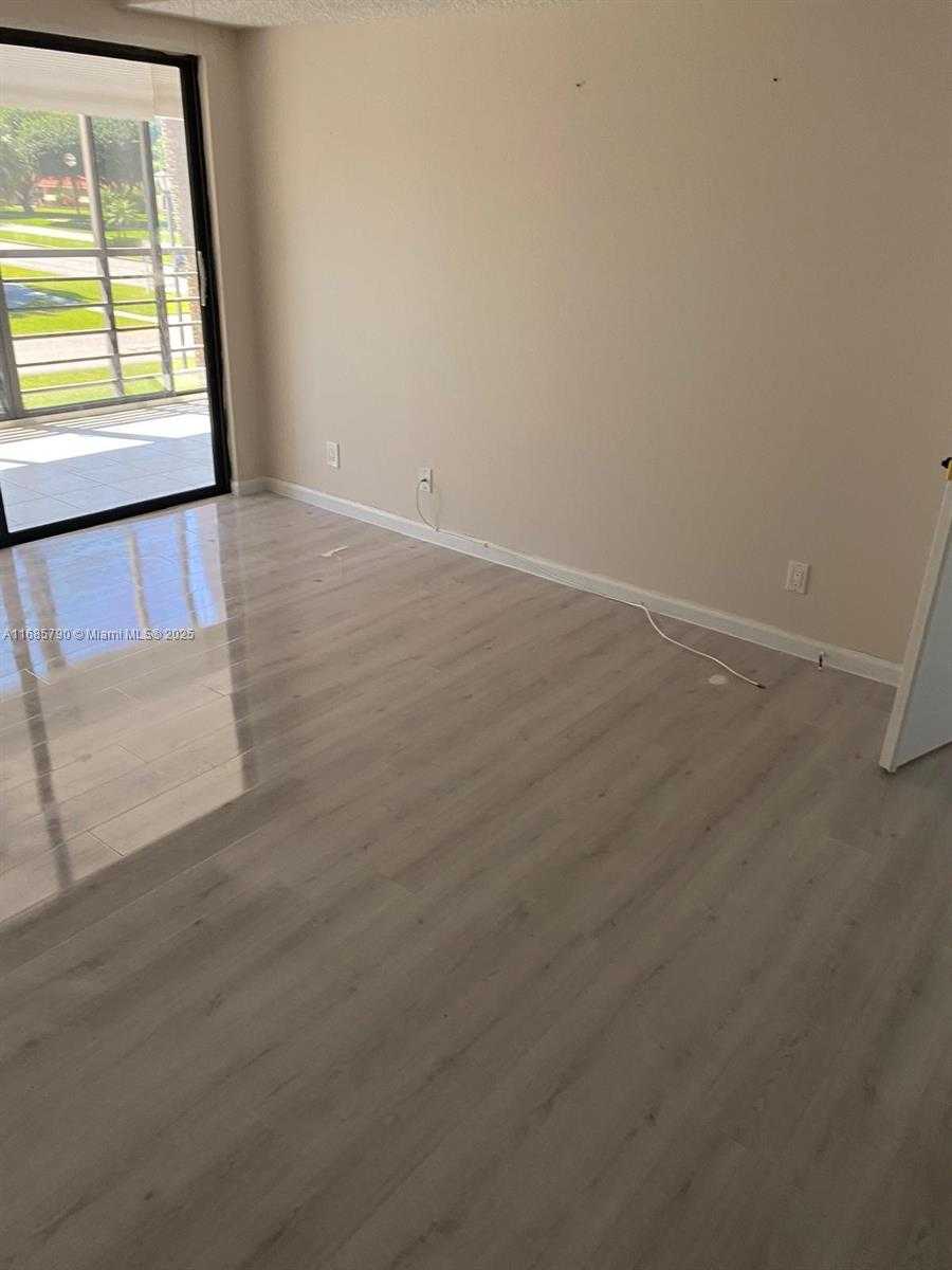 Small Image of 10110 CEDAR POINT BLVD #206, Boynton Beach Number 10
