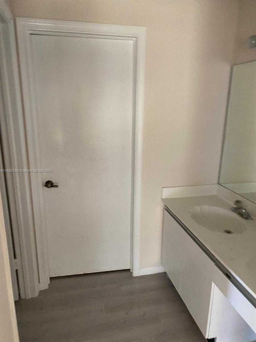 Small Image of 10110 CEDAR POINT BLVD #206, Boynton Beach Number 11