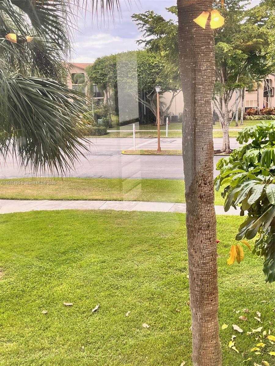 Small Image of 10110 CEDAR POINT BLVD #206, Boynton Beach Number 15