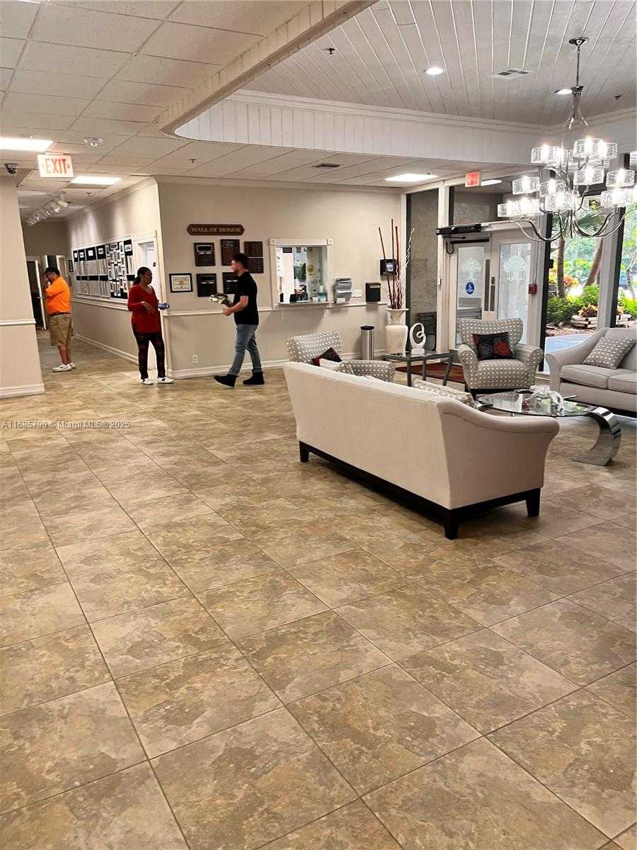 Small Image of 10110 CEDAR POINT BLVD #206, Boynton Beach Number 21