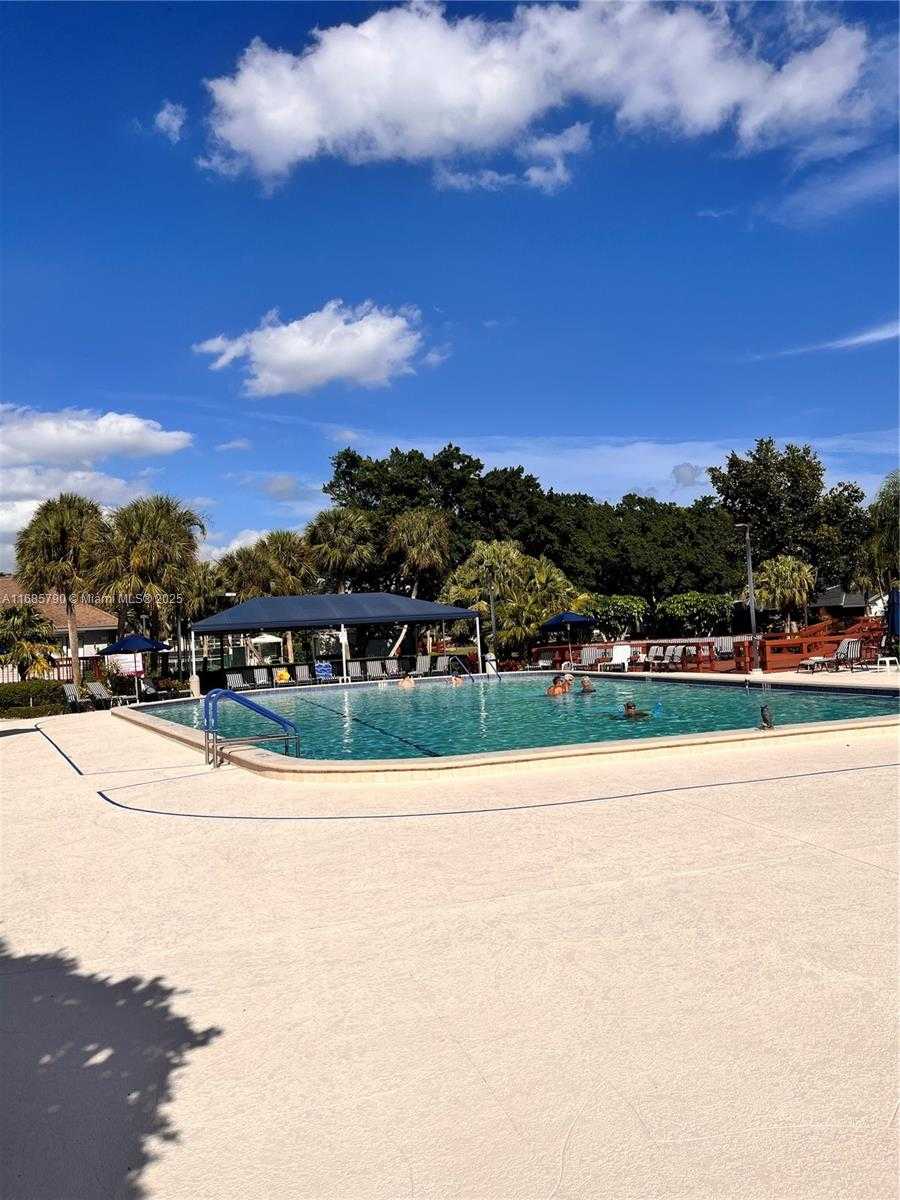 Small Image of 10110 CEDAR POINT BLVD #206, Boynton Beach Number 24