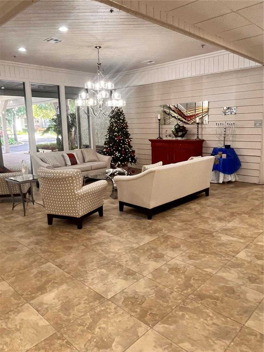 Small Image of 10110 CEDAR POINT BLVD #206, Boynton Beach Number 42