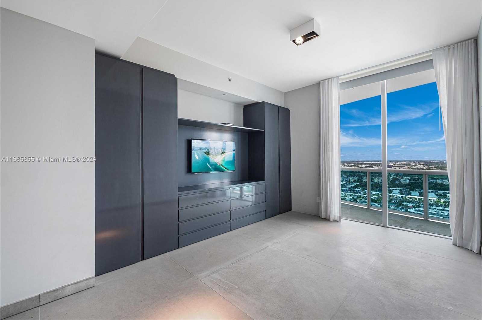 Small Image of 2711 SOUTH OCEAN DR #3404, Hollywood Number 26