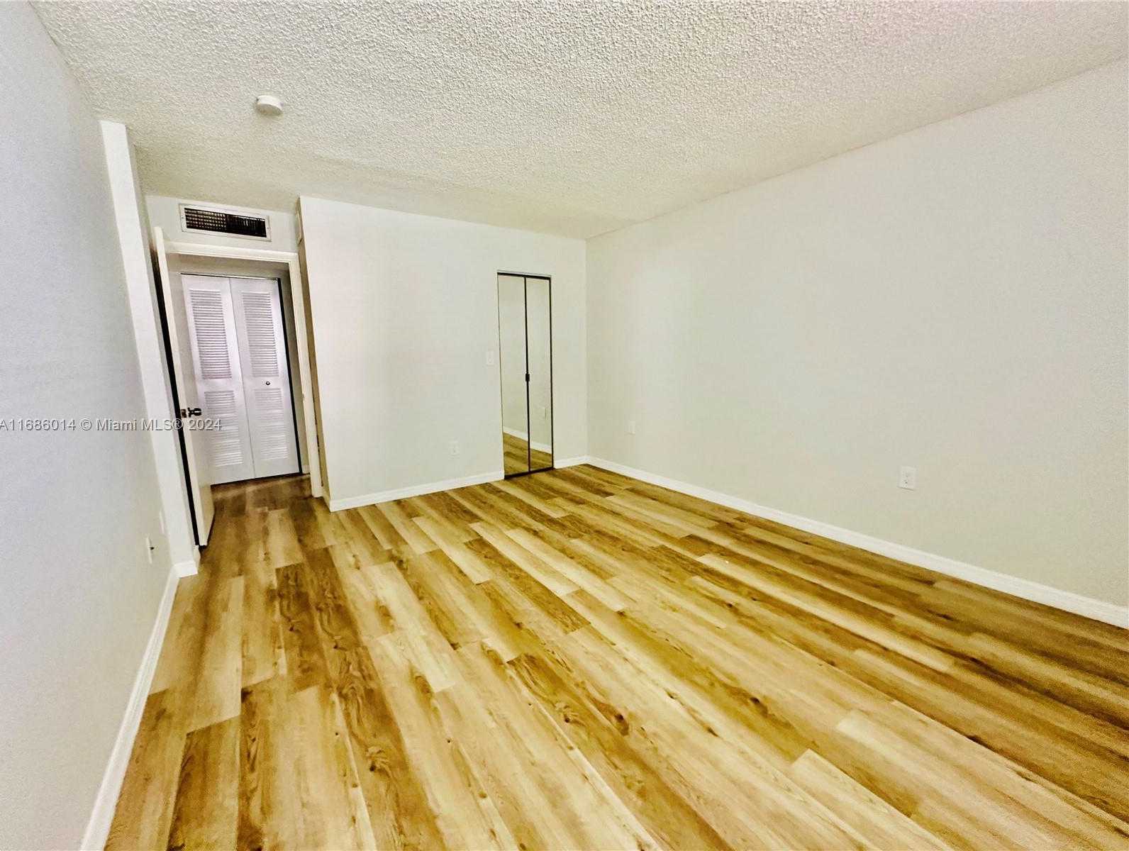 Small Image of 14611 NORTH KENDALL DR #108L, Miami Number 10