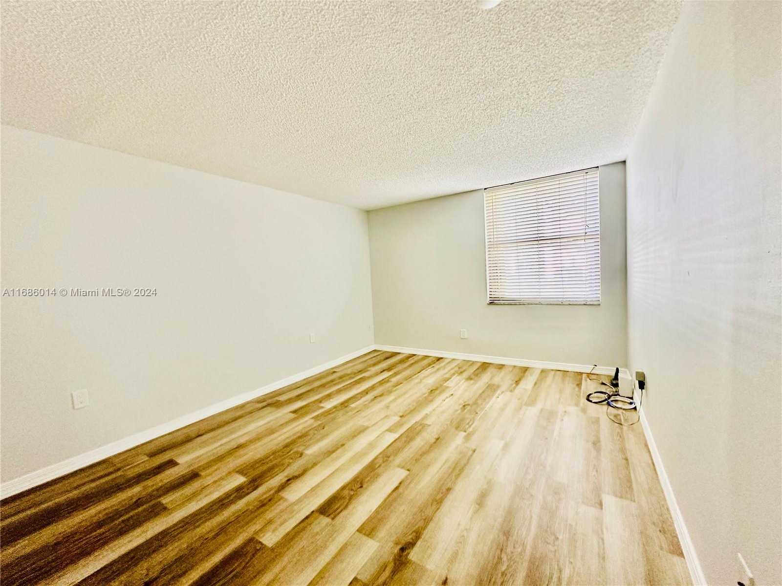 Small Image of 14611 NORTH KENDALL DR #108L, Miami Number 11