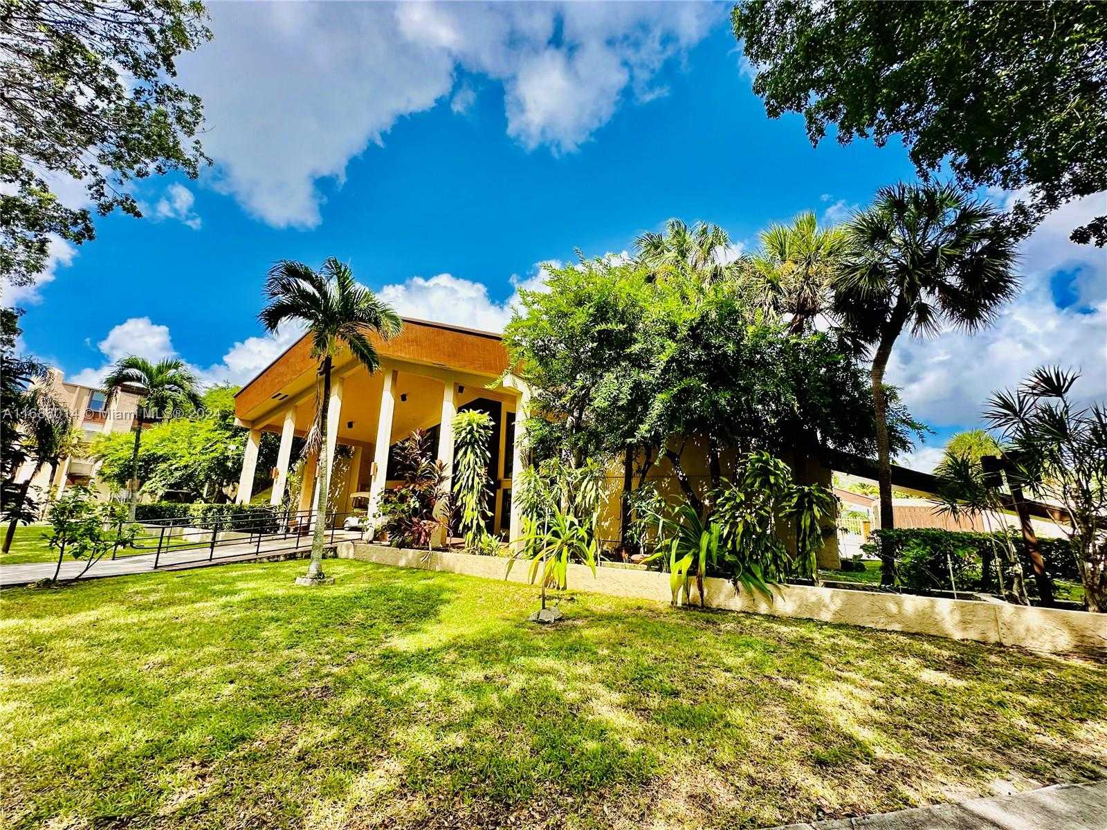Small Image of 14611 NORTH KENDALL DR #108L, Miami Number 18