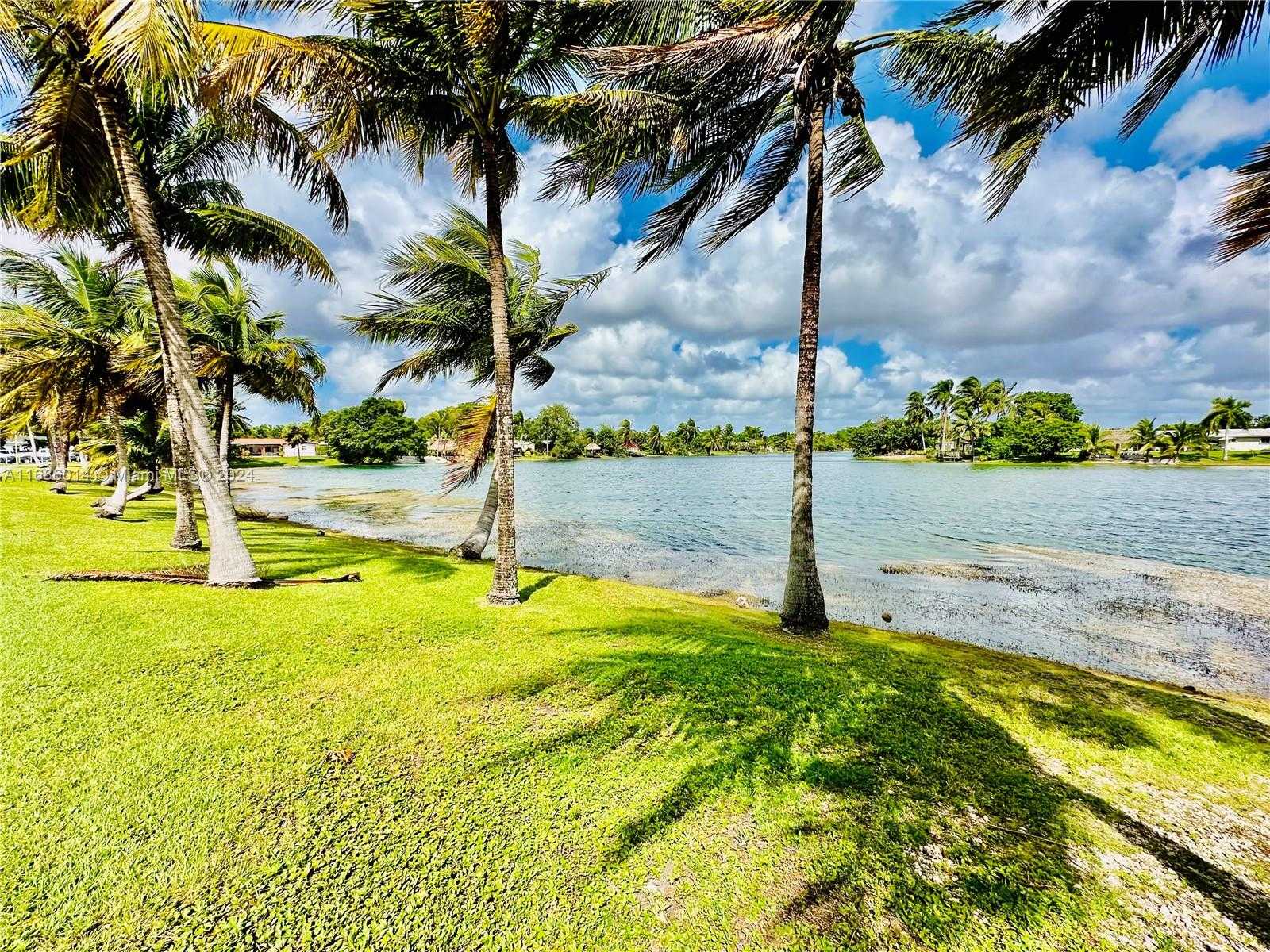 Small Image of 14611 NORTH KENDALL DR #108L, Miami Number 24