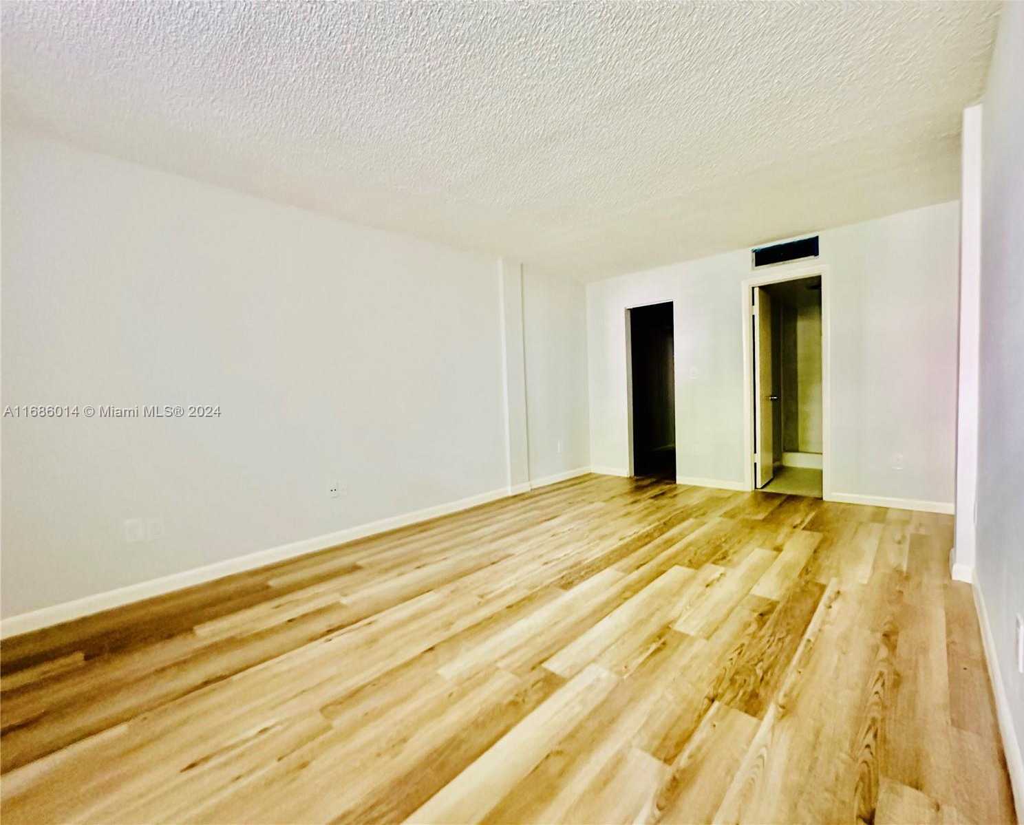 Small Image of 14611 NORTH KENDALL DR #108L, Miami Number 6