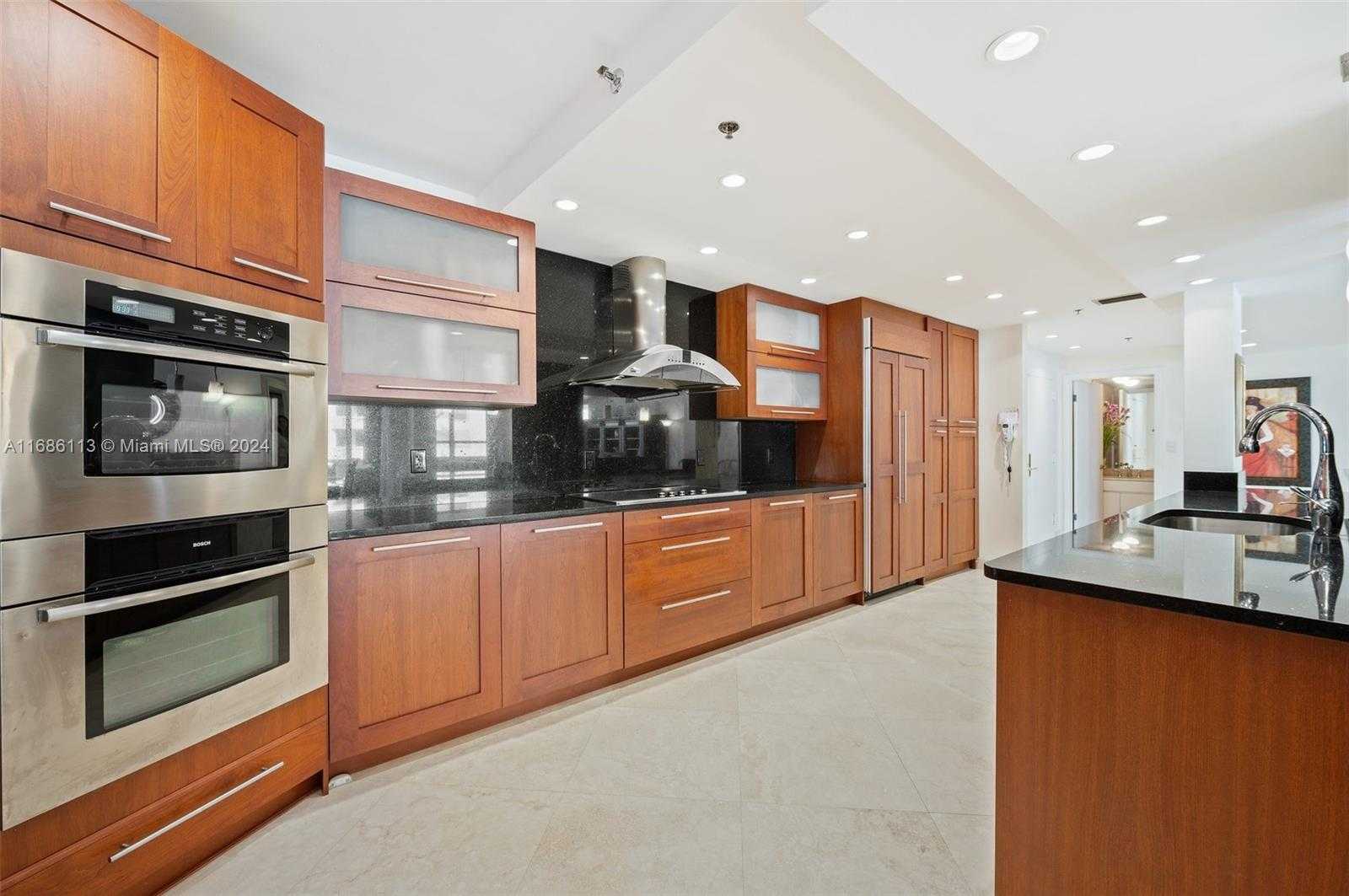 Small Image of 10175 COLLINS AVE #1003, Bal Harbour Number 13