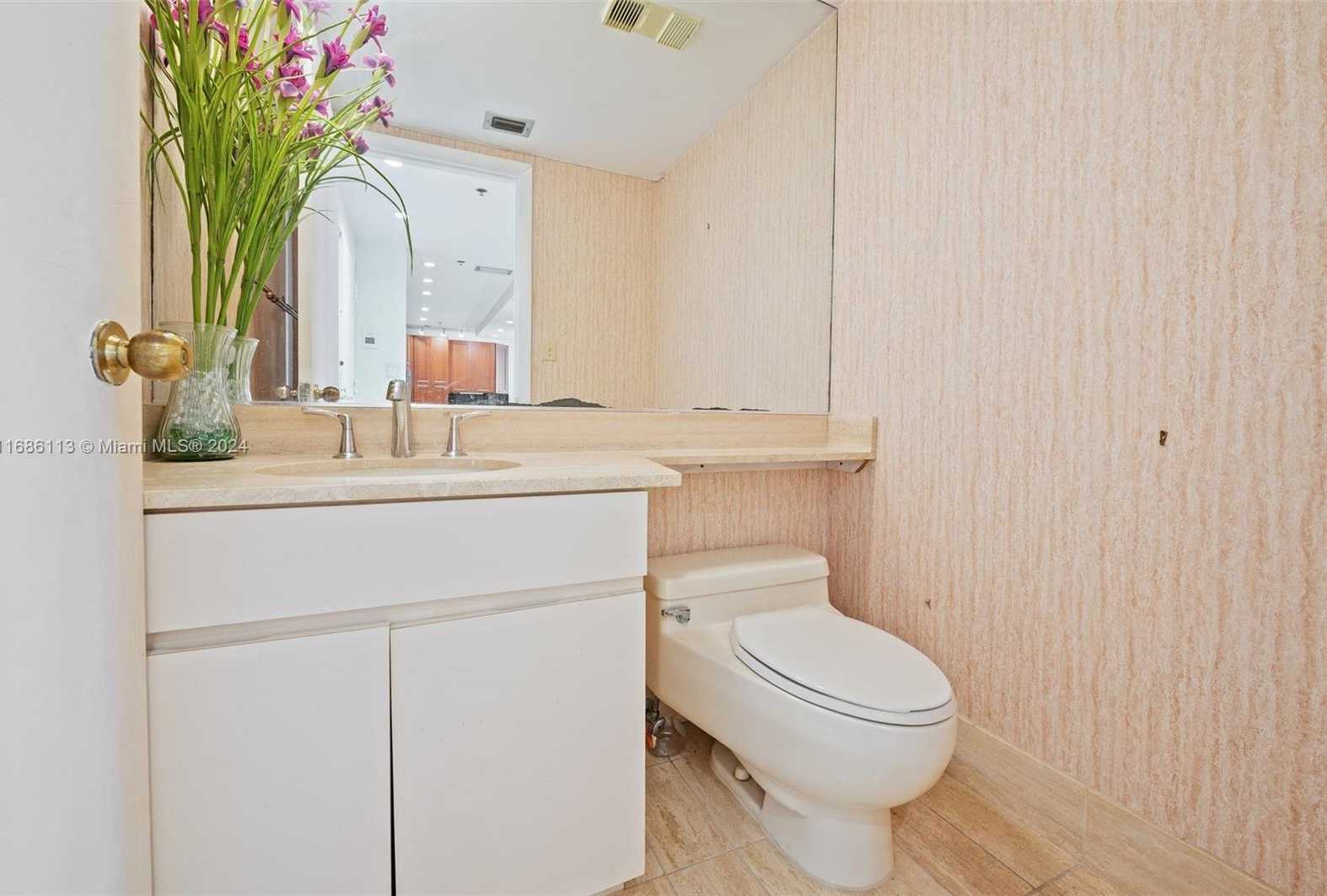 Small Image of 10175 COLLINS AVE #1003, Bal Harbour Number 16