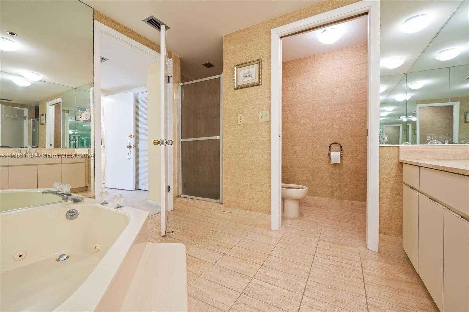 Small Image of 10175 COLLINS AVE #1003, Bal Harbour Number 21