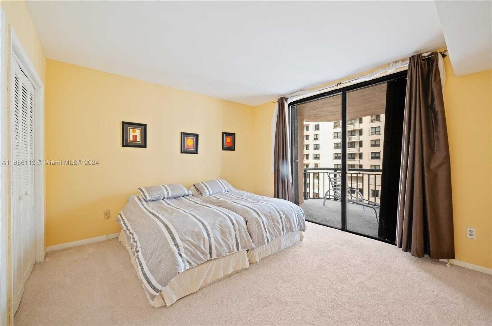 Small Image of 10175 COLLINS AVE #1003, Bal Harbour Number 22