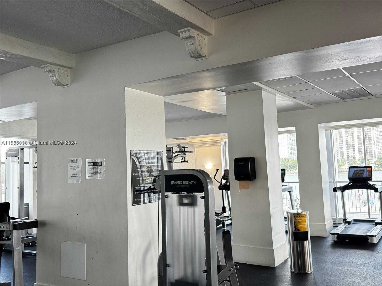 Small Image of 18051 BISCAYNE BLVD #803, Aventura Number 14