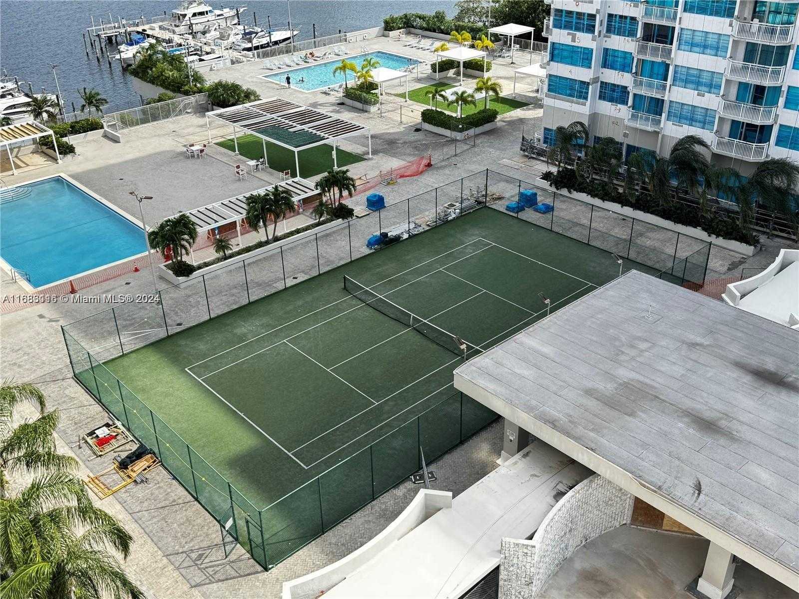 Small Image of 18051 BISCAYNE BLVD #803, Aventura Number 18
