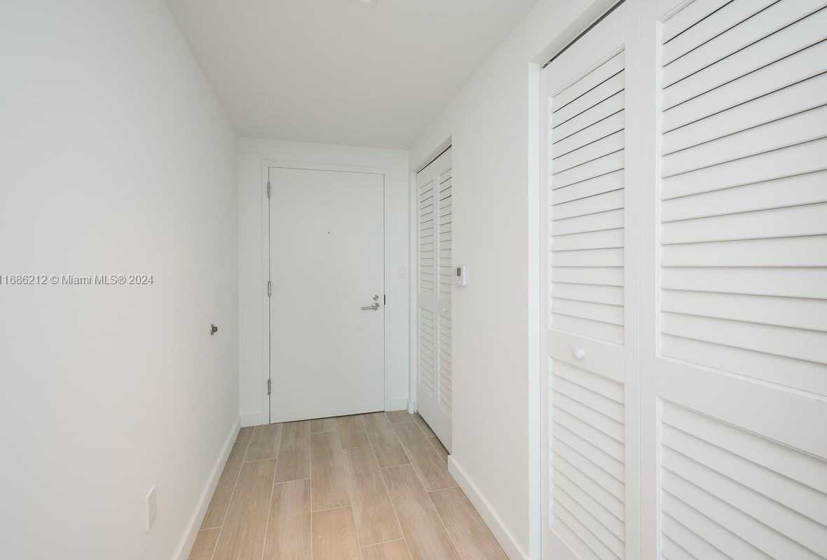 Small Image of 1600 SOUTH WEST 1ST AVE #1104, Miami Number 9