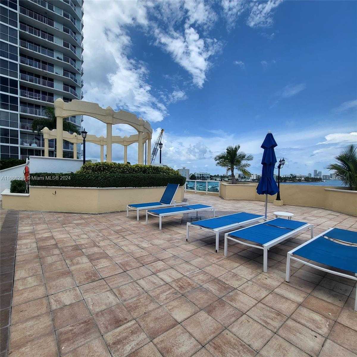 Small Image of 7601 EAST TREASURE DR #611, North Bay Village Number 42