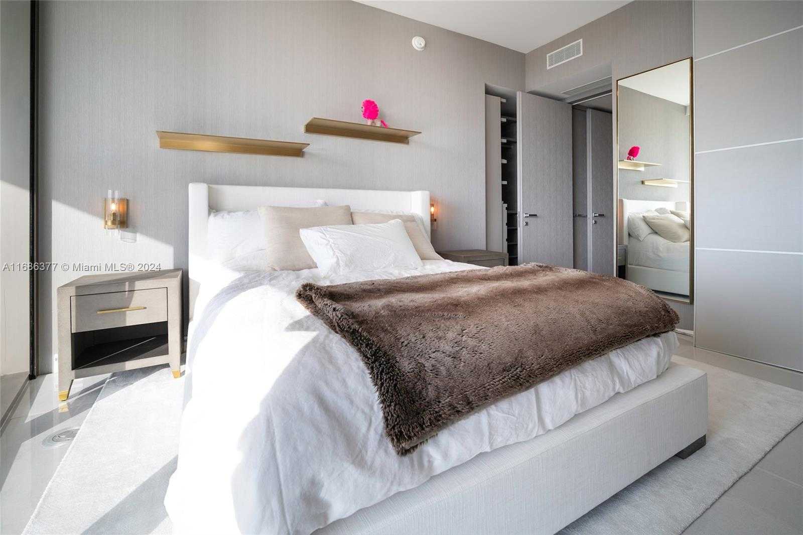 Small Image of 18975 COLLINS AVE #1705, Sunny Isles Beach Number 13