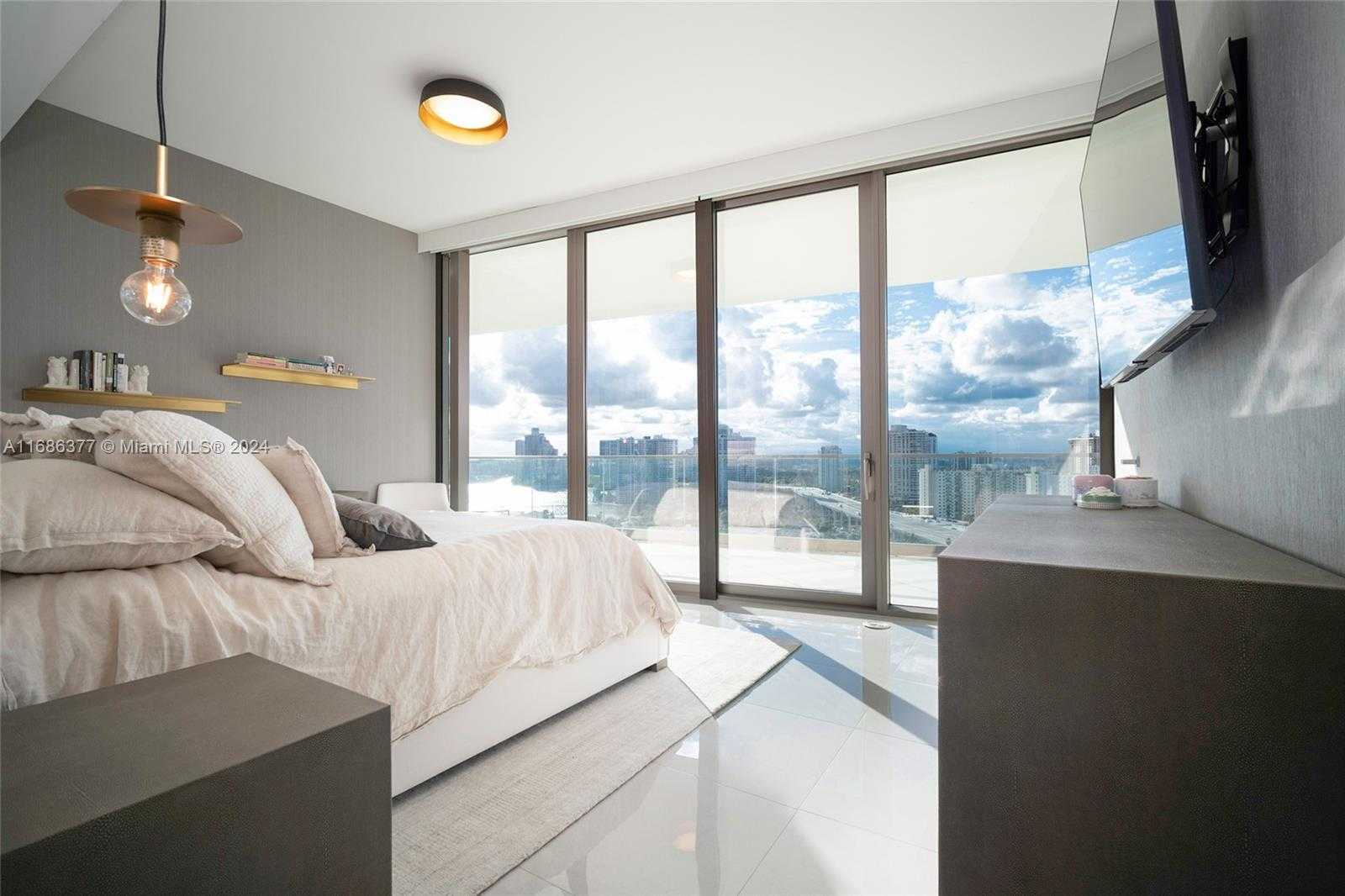 Small Image of 18975 COLLINS AVE #1705, Sunny Isles Beach Number 14
